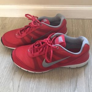 Nike Women’s Tennis Shoes